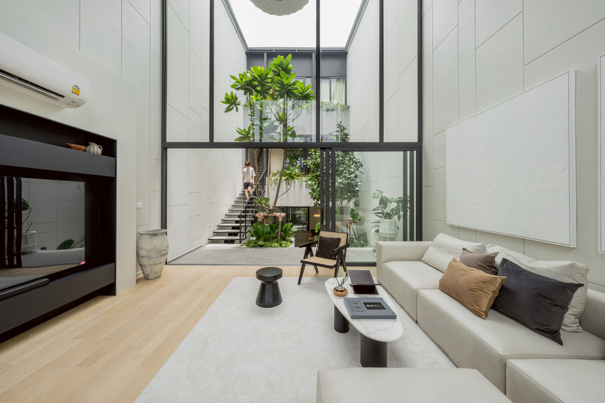 ขายทาวน์โฮมพัฒนาการ ศรีนครินทร์ : 🏠 ขายทาวน์โฮมหรู พัฒนาการ พื้นที่ใช้สอย 350 ตร.ม. แบบบ้านใหญ่สุด  | 3 นอน 4 น้ำ + 2 อเนกประสงค์ โครงการ ภูริปุรี คอร์ทยาร์ด