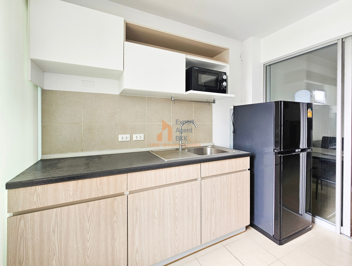 ขายคอนโดพระราม 9 เพชรบุรีตัดใหม่ RCA : 💎 ด่วน! 1 นอนไซส์ใหญ่ วิวสระ ราคาตรม.ถูกสุดในโครงการ ขาย/SALE : Supalai Veranda Rama 9 (ศุภาลัย เวอเรนด้า พระราม9) - 1 ห้องนอน LC054