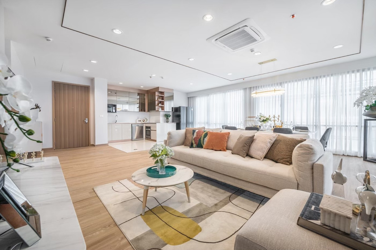 For RentCondoSathorn, Narathiwat : For Rent 2 Bed 2 Bath Condo Sathorn 111 