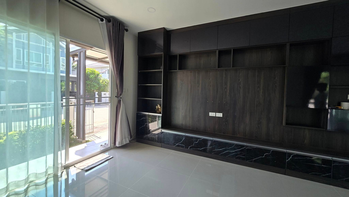 For SaleHousePathum Thani,Rangsit, Thammasat : 2-story detached house for sale, Perfect Park Village. Ratchaphruek-Pathum Thani, corner house, area 50.2 square meters, 3 bedrooms, 3 bathrooms, living room / reception.