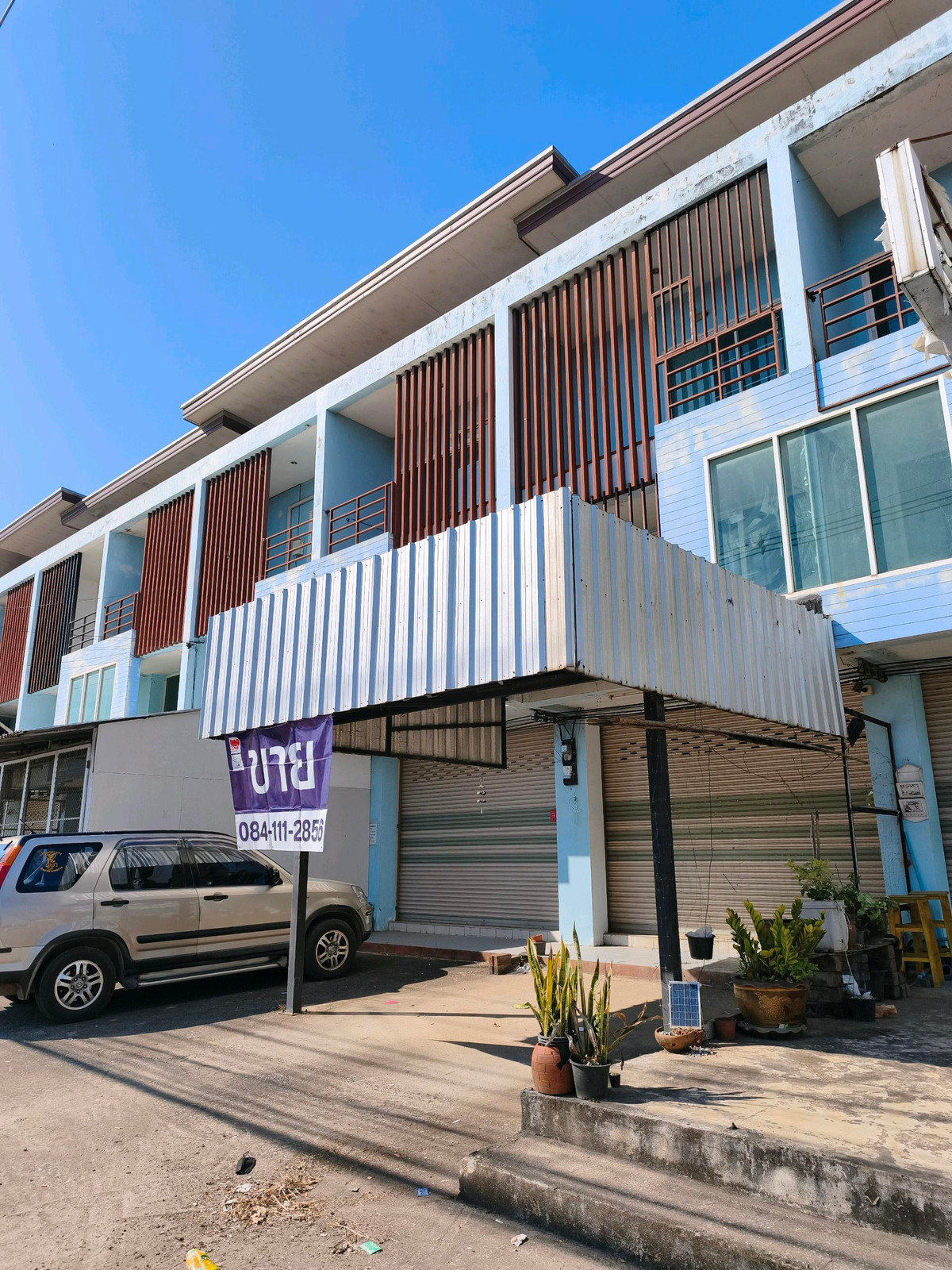 ขายอาคารพาณิชย์เชียงราย : ขายอาคารพาณิชย์ 2 ชั้นครึ่ง หน้า ม.แม่ฟ้าฯ ทำเลเหมาะทำธุรกิจ จ.เชียงราย