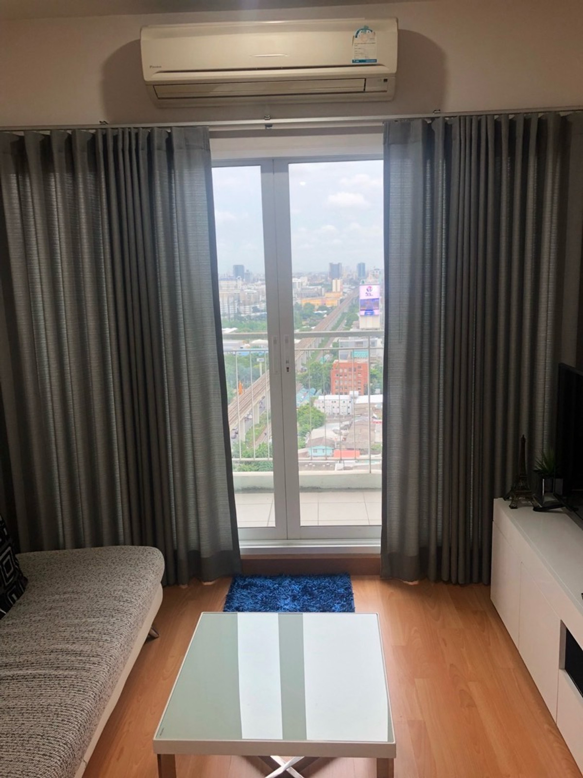 ขายคอนโดพระราม 9 เพชรบุรีตัดใหม่ RCA : The Parkland Grand Asoke–Phetchaburi2 Bed 2 Bath Area: 57 sq.m.Private parking space 11 sq.m.📌7.59 MB.📞 Contact: 094-624-2014 (Nui)📞 Contact: 064-642-8664 (Phat)