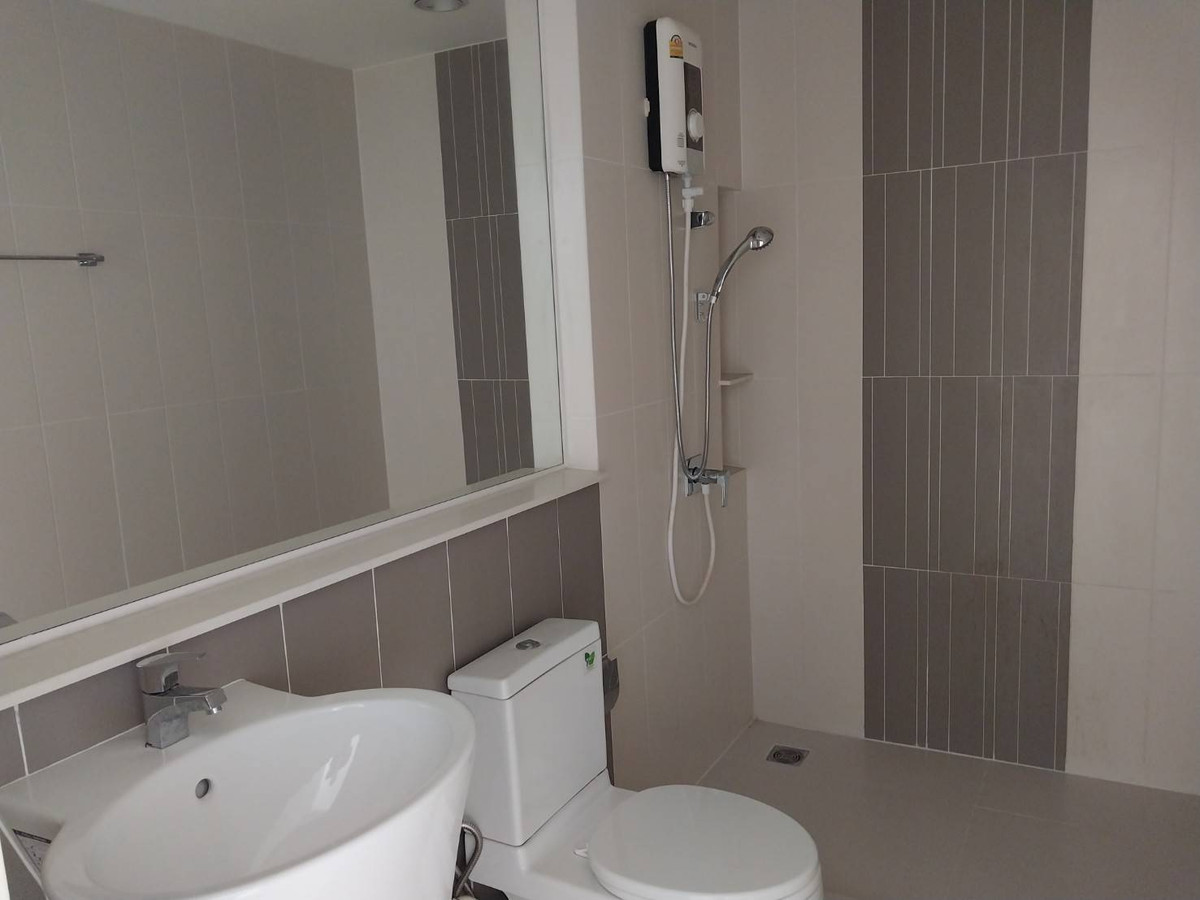 ขายทาวน์โฮมพระราม 5 ราชพฤกษ์ บางกรวย : ทาวน์โฮม บ้านกลางเมือง พิบูลสงคราม / 3 ห้องนอน (ขาย), Baan Klang Muang Piboonsongkram / Townhome 3 Bedrooms (FOR SALE) AOM021