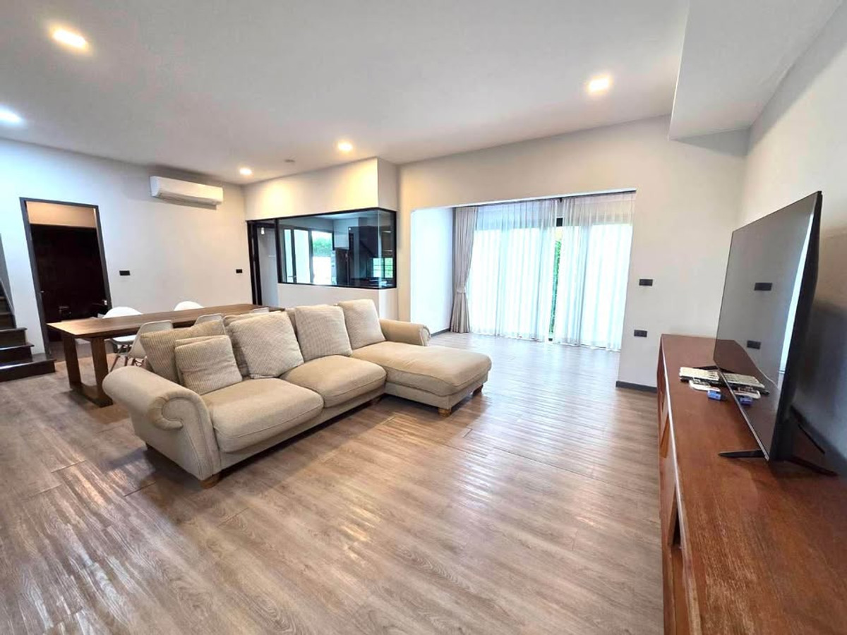 For RentHouseBangna, Bearing, Lasalle : 🎗️𝗥𝗲𝗻𝘁 85,000 THB/month (Vive Bangna Vive bangna km7)🎗️