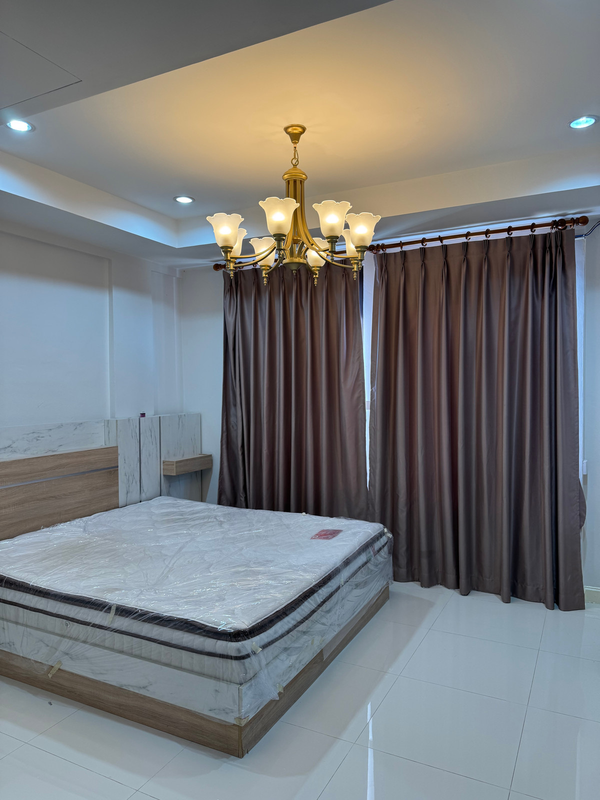 ให้เช่าทาวน์โฮมเกษตร นวมินทร์ ลาดปลาเค้า : ให้เช่า/ขาย ทาวน์โฮม หมู่บ้านอารียา โมว่า ถนนลาดปลาเค้า ปรับปรุงใหม่