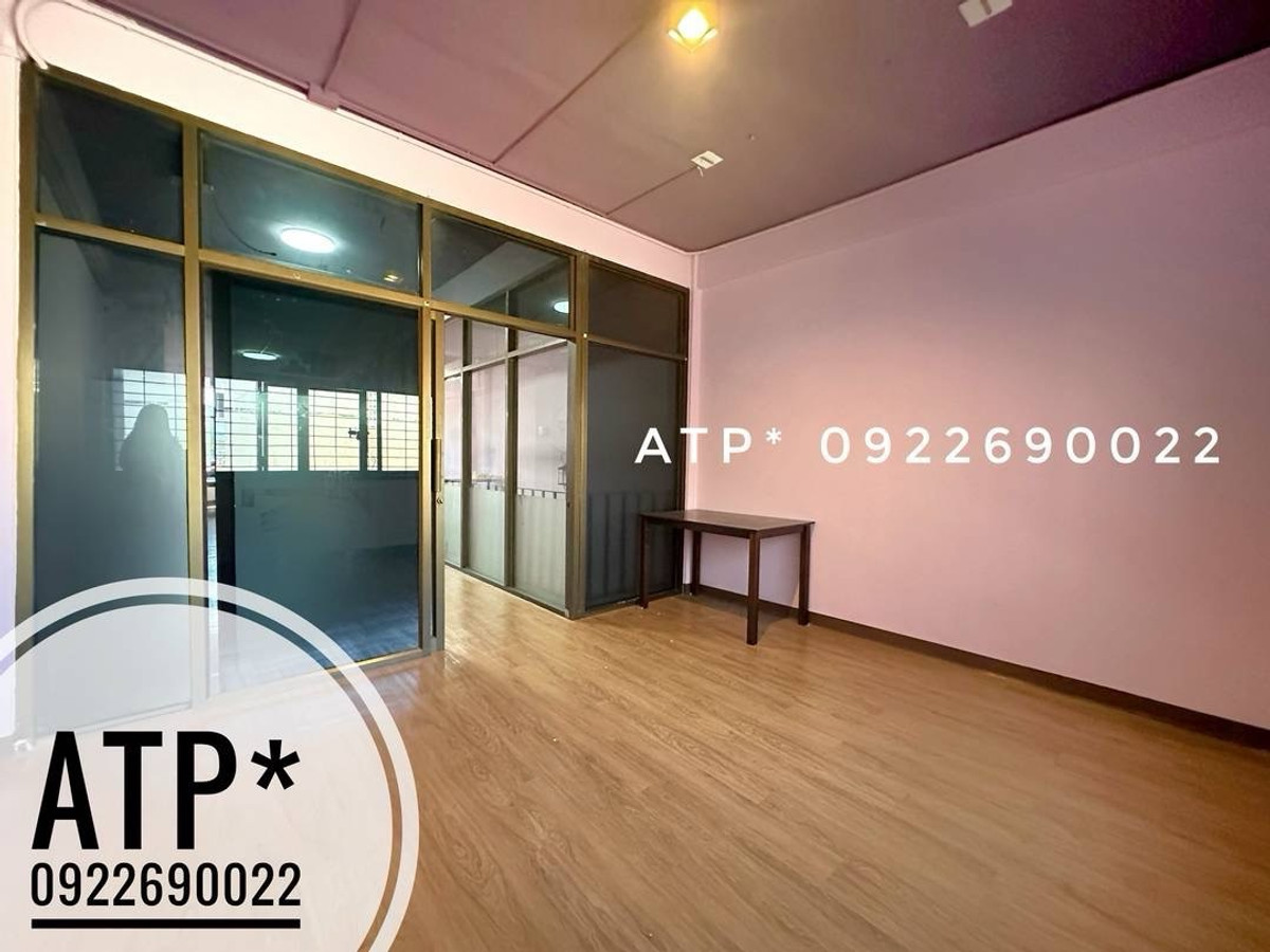 ให้เช่าอาคารพาณิชย์โชคชัย4 ลาดพร้าว71 : **เช่า26K/ขาย8MB** อาคารพาณิชย์26ตรว+ต่อเติมหลังบ้าน(พื้นที่ใหญ่)/4.5ชั้น/4โถง/3ห้องอเนกประสงค์/2ห้องน้ำ/2แอร์/เครื่องปั้มน้ำ/ระบบไฟฟ้า3เฟส/ที่จอดรถหน้าอาคาร/ระยะเดินถึงรถไฟฟ้าสายสีเหลือง150ม @ ลาดพร้าว-สะพานสอง-โชคชัยสี่