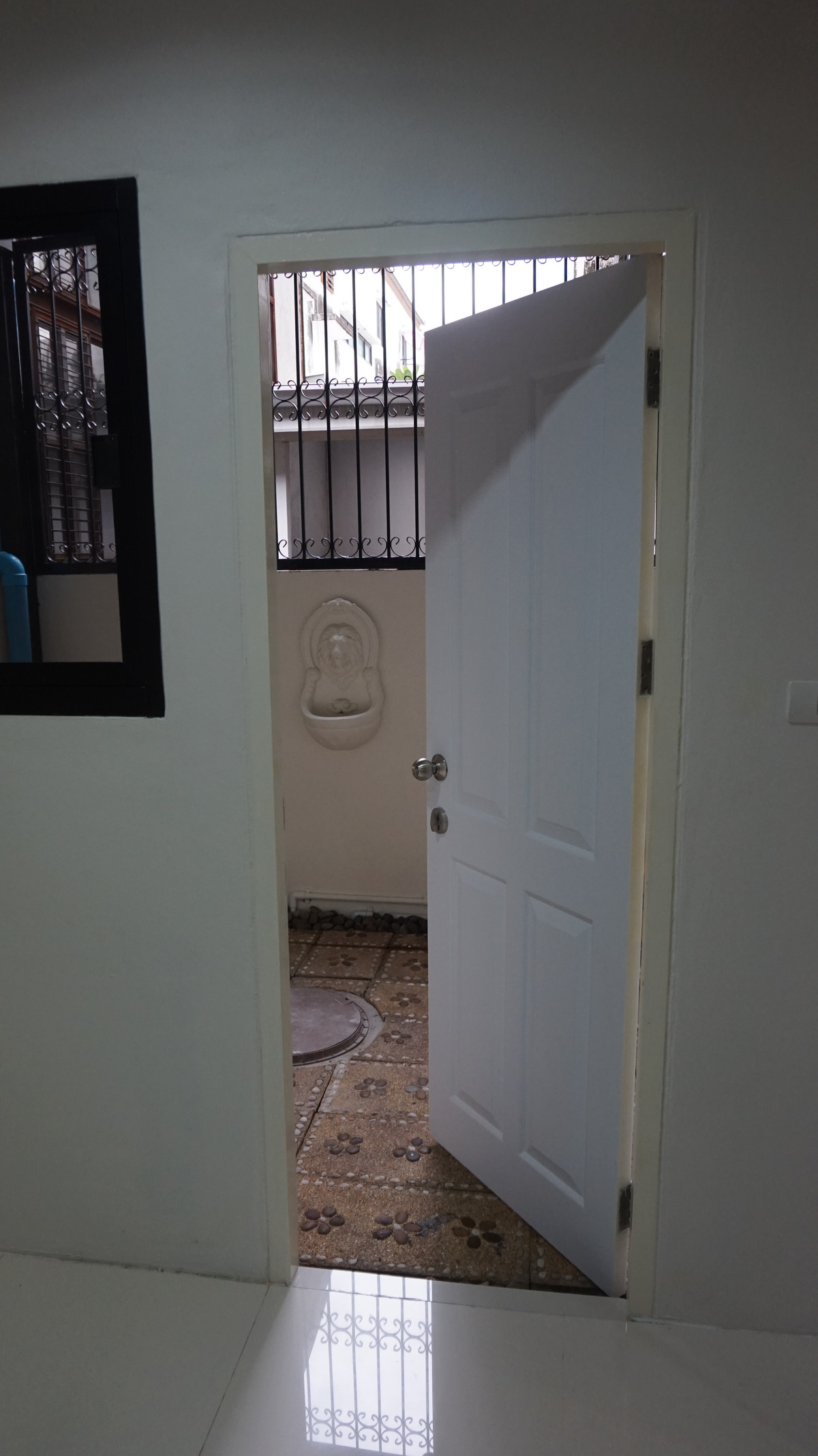 ให้เช่าทาวน์โฮมเกษตร นวมินทร์ ลาดปลาเค้า : ให้เช่า/ขาย ทาวน์โฮม หมู่บ้านอารียา โมว่า ถนนลาดปลาเค้า ปรับปรุงใหม่