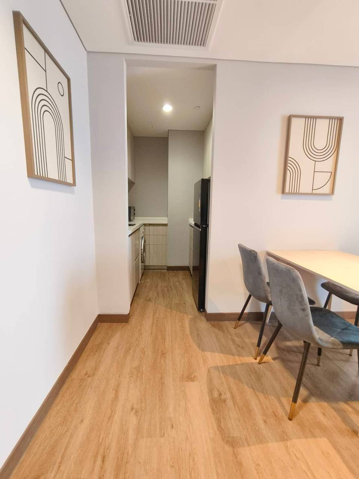 For RentCondoSukhumvit, Asoke, Thonglor : ⚜️𝗥𝗲𝗻𝘁 45,000 THB/month ( The Lumpini 24 )⚜️