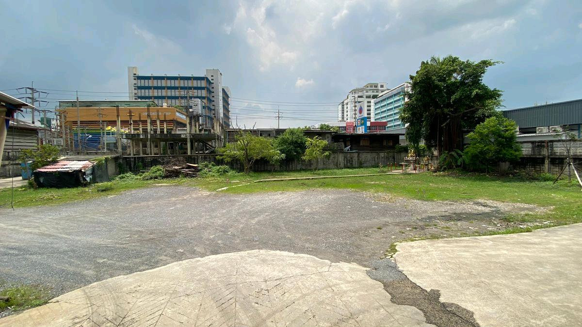 ให้เช่าโรงงานสมุทรปราการ สำโรง : 🏭 โกดัง / โรงงาน ให้เช่าและขายทำเลอุตสาหกรรมศักยภาพสูง ใกล้ท่าเรือหลัก – ถนนปู่เจ้าสมิงพราย พระประแดง