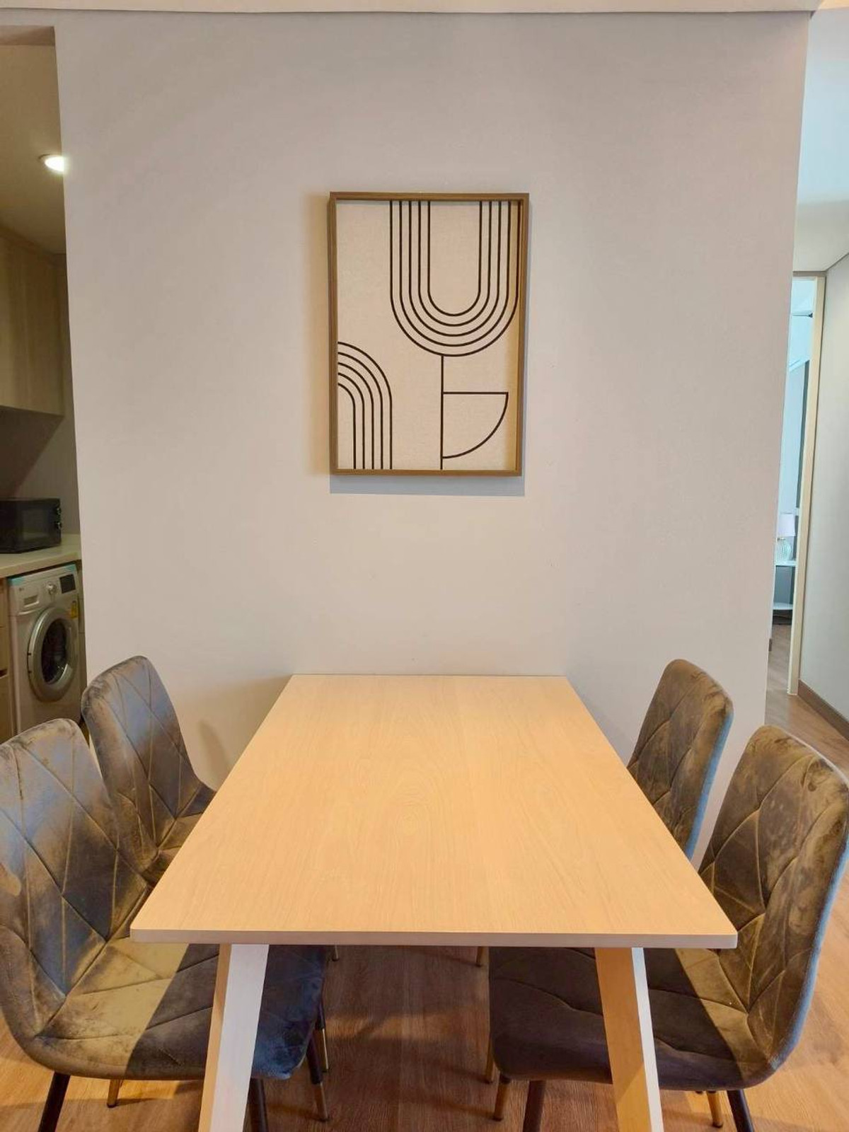 For RentCondoSukhumvit, Asoke, Thonglor : ⚜️𝗥𝗲𝗻𝘁 45,000 THB/month ( The Lumpini 24 )⚜️