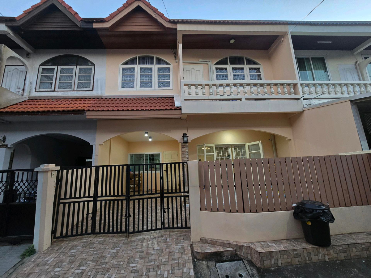 ให้เช่าทาวน์โฮมรามคำแหง หัวหมาก : ให้เช่า ทาวเฮ้าส์2ชั้น21ตรว.อยู่รามคำแหง ใกล้เดอะพาซิโอ