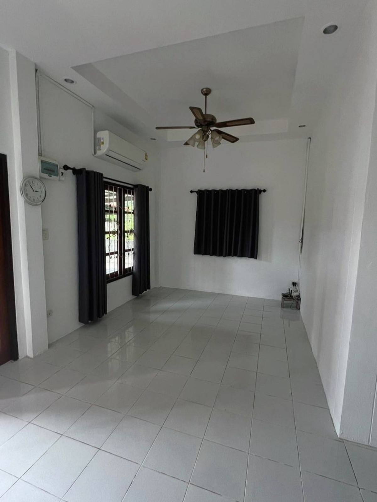 For SaleHouseMaha Sarakham : Single house, 1 floor, 55 sq m, ready to move in. Near the government center, Waeng Muang Subdistrict, Mueang District, Maha Sarakham Province.