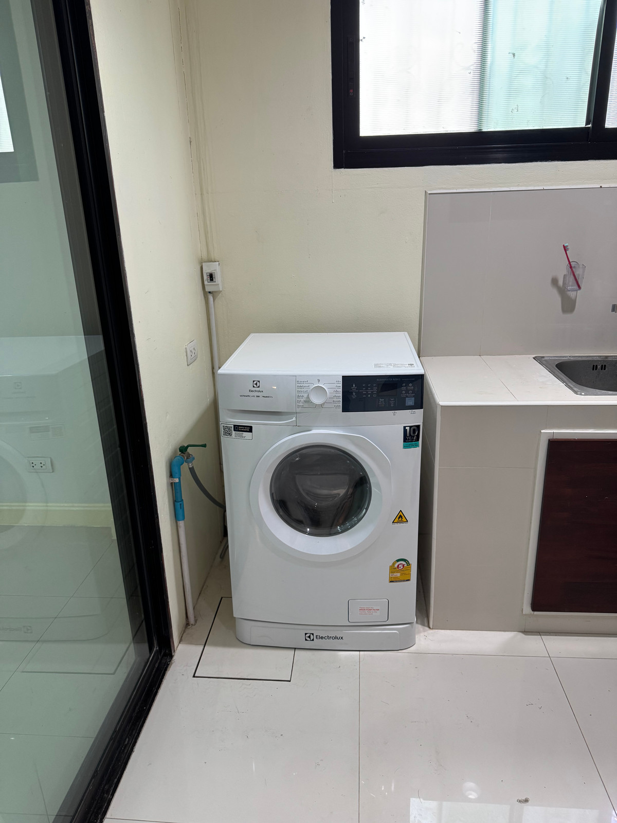 ให้เช่าทาวน์โฮมเกษตร นวมินทร์ ลาดปลาเค้า : ให้เช่า/ขาย ทาวน์โฮม หมู่บ้านอารียา โมว่า ถนนลาดปลาเค้า ปรับปรุงใหม่