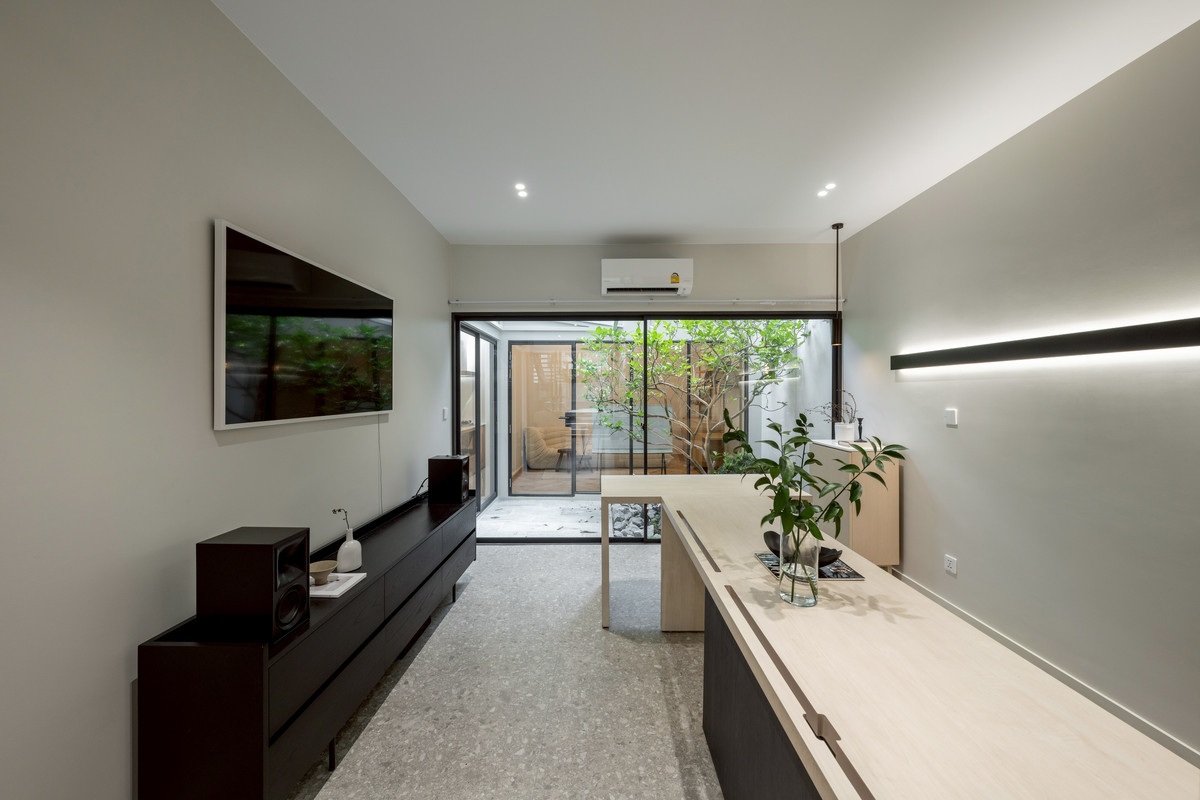 For SaleTownhomePattanakan, Srinakarin : 🏠 Luxury Townhome for Sale in Pattanakarn, 350 sq.m. usable area, largest house type in Baan Puripuri Courtyard-Pattanakarn project | 3 Bedrooms, 4 Bathrooms + 2 Multipurpose Rooms