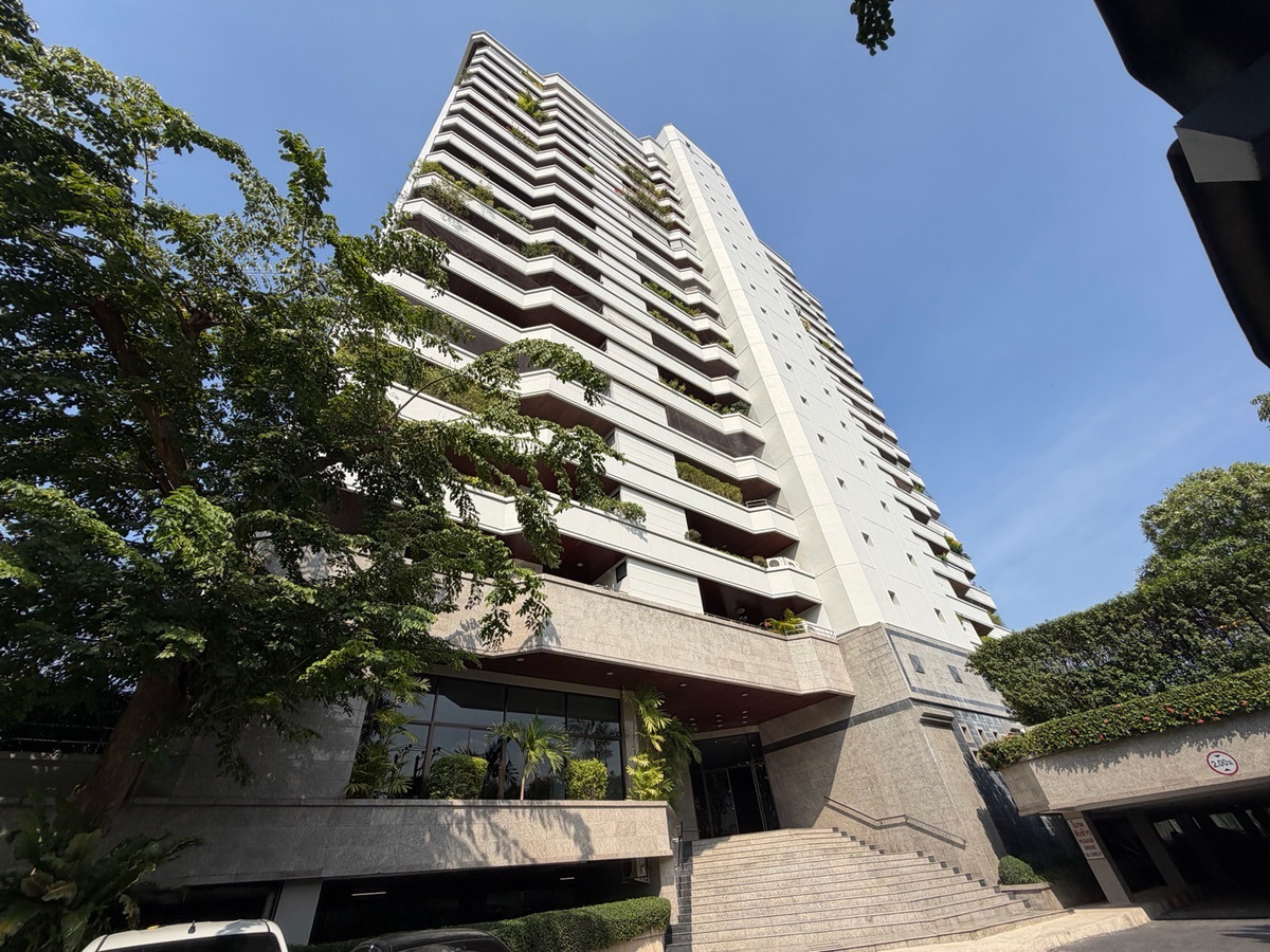 For SaleCondoSathorn, Narathiwat : Rare Low-Density Residence in Sathorn | Lumpini Place 4 Bedroom 323 sqm