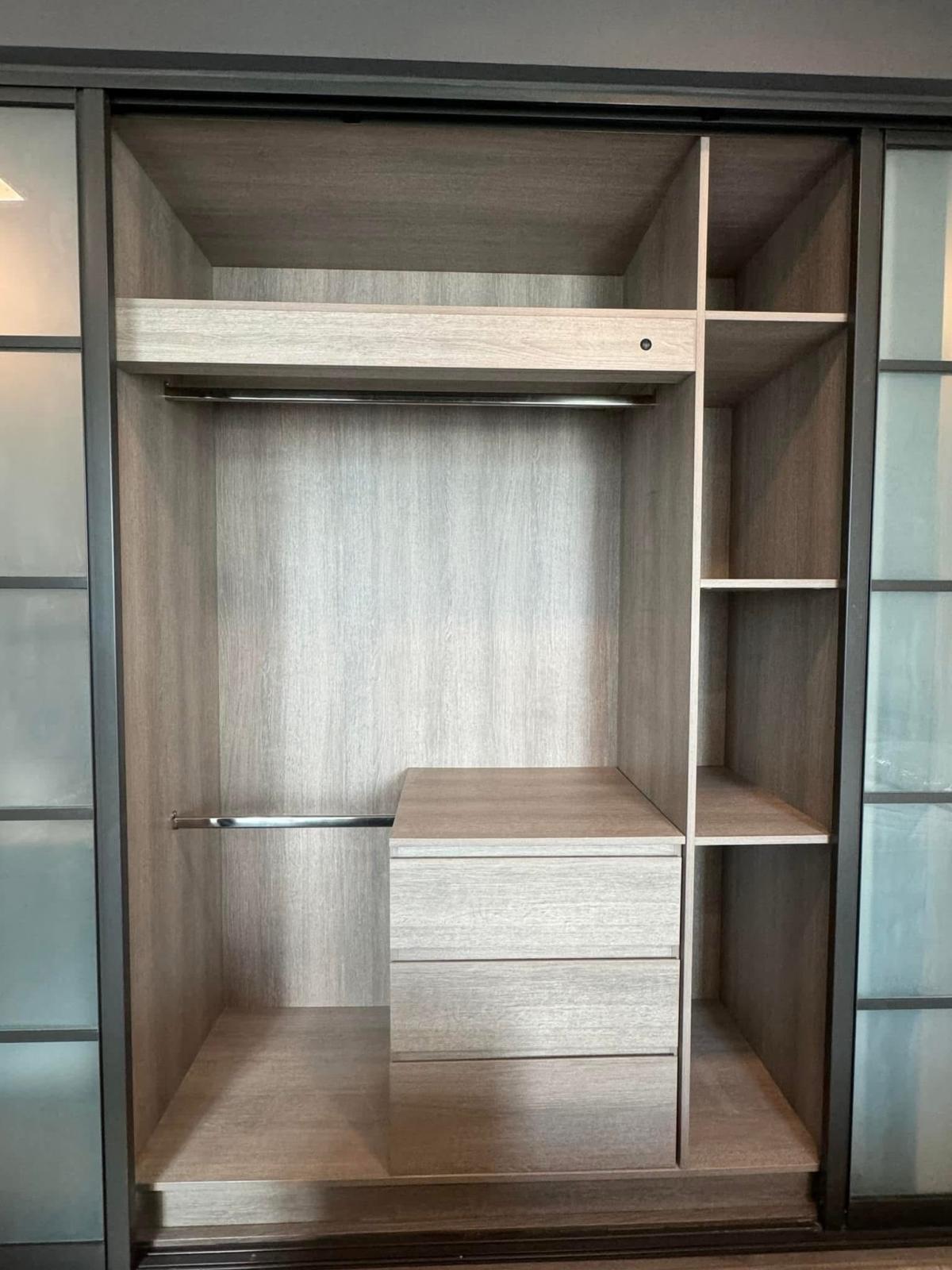 For RentCondoRatchadapisek, Huaikwang, Suttisan : Rent a condo at Maestro 19 Ratchada 19 – View in the heart of the city1 bedroom 17,000 Baht/month. Close to BTS/MRT Ratchada with complete facilities!