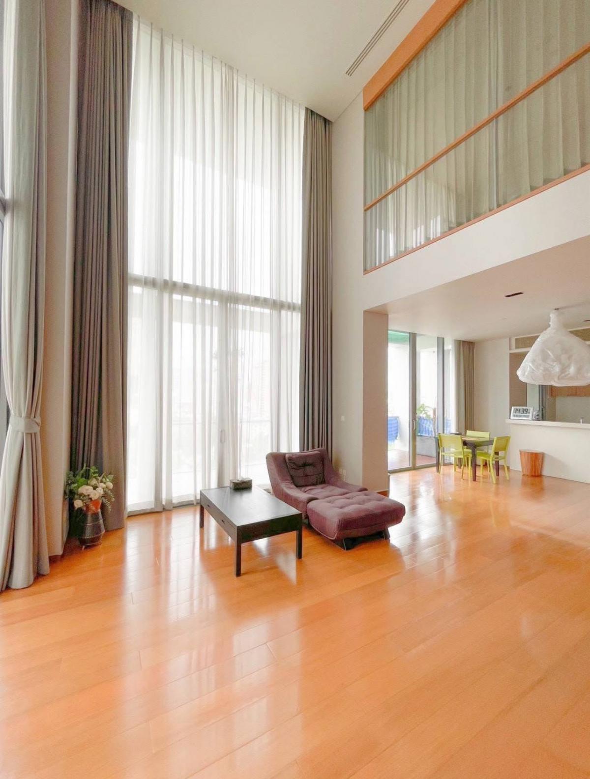 For SaleCondoSathorn, Narathiwat : Ultimate luxury in the heart of Sathorn! The Sukhothai Residences 3 bedrooms, 4 bathrooms, open view 351 sq.m.Ready to move in, close to BTS Lumpini, priced at 115 million, an unbeatable price!