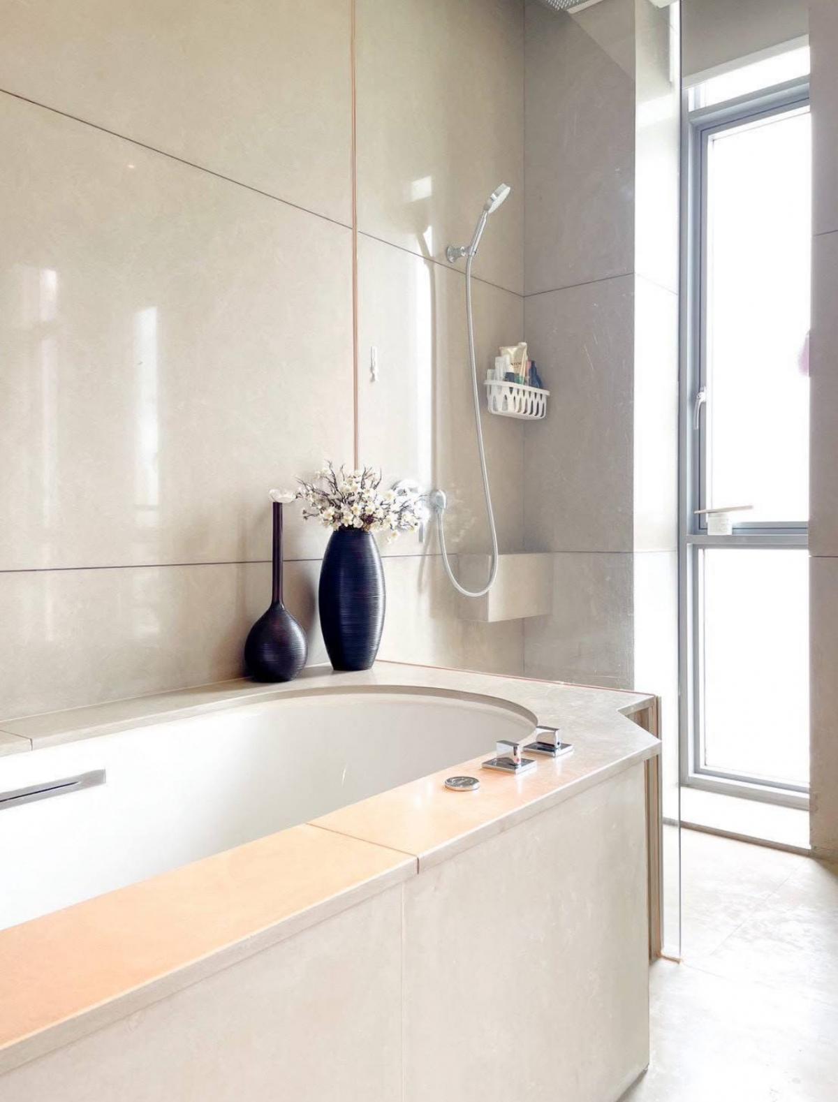 For SaleCondoSathorn, Narathiwat : Ultimate luxury in the heart of Sathorn! The Sukhothai Residences 3 bedrooms, 4 bathrooms, open view 351 sq.m.Ready to move in, close to BTS Lumpini, priced at 115 million, an unbeatable price!