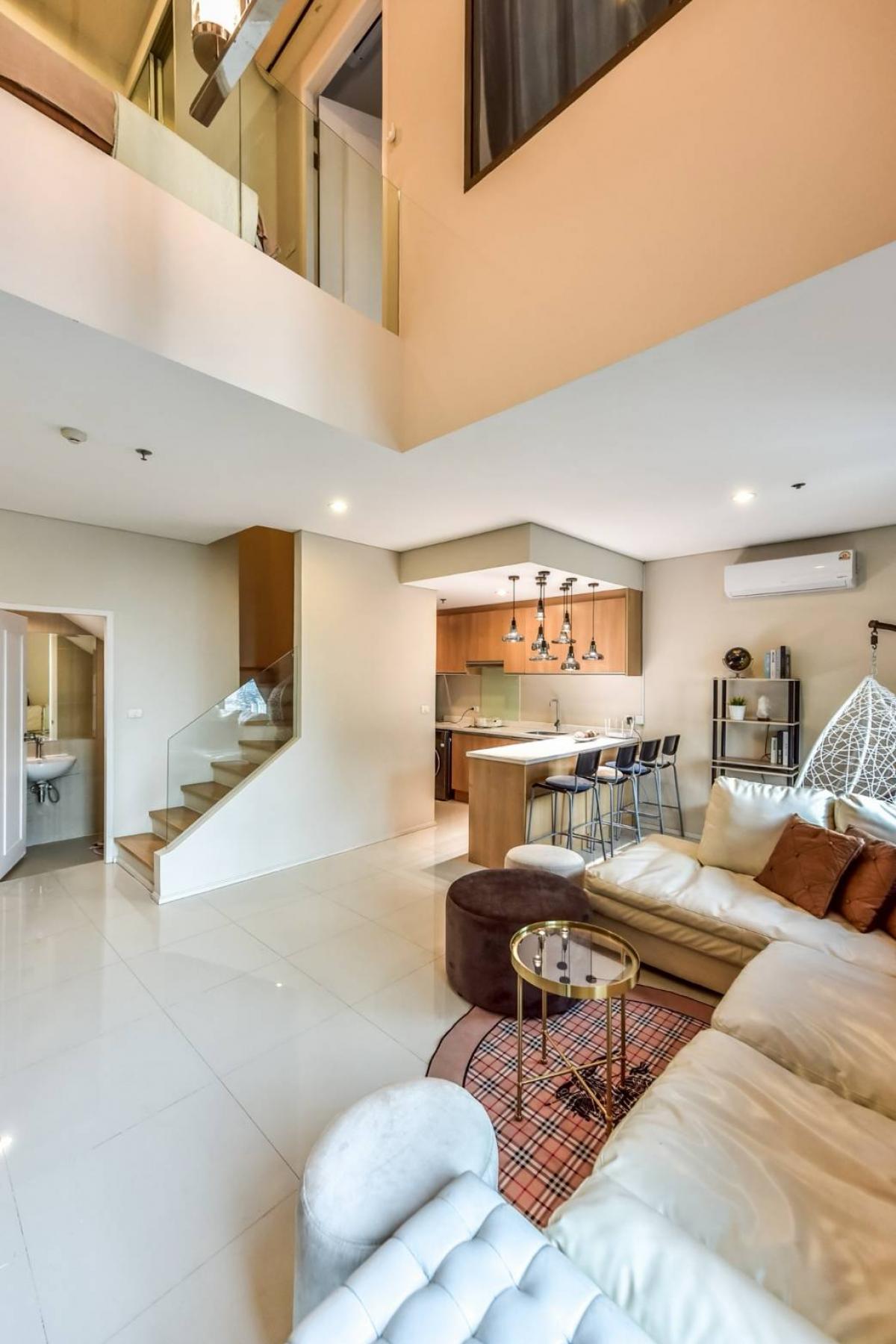 ให้เช่าคอนโดพระราม 9 เพชรบุรีตัดใหม่ RCA : 28/01/2026, เช่าคอนโดหรู Villa Asoke 80 ตร.ม. ใกล้ BTS/MRT เพชรบุรี ชีวิตสะดวกครบ ใกล้ชิดเมือง เพียง 43,000 บาท/เดือน!