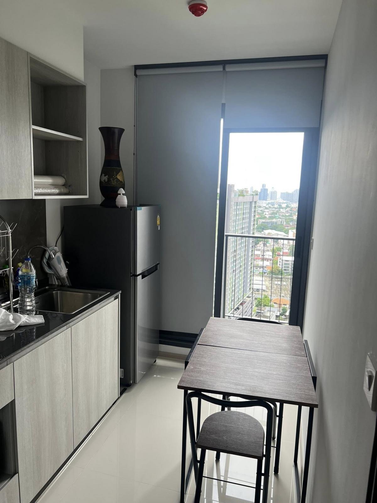 ให้เช่าคอนโดพระราม 9 เพชรบุรีตัดใหม่ RCA : 28/01/2026, คอนโดพร้อมอยู่ ใจกลางพัฒนาการ-เอกมัย สำหรับเช่า 17,000 บ./ด. The Tree Pattanakarn-Ekkamai 1 ห้องนอน ขนาด 30.25 ตร.ม. ใกล้ BTS/MRT!