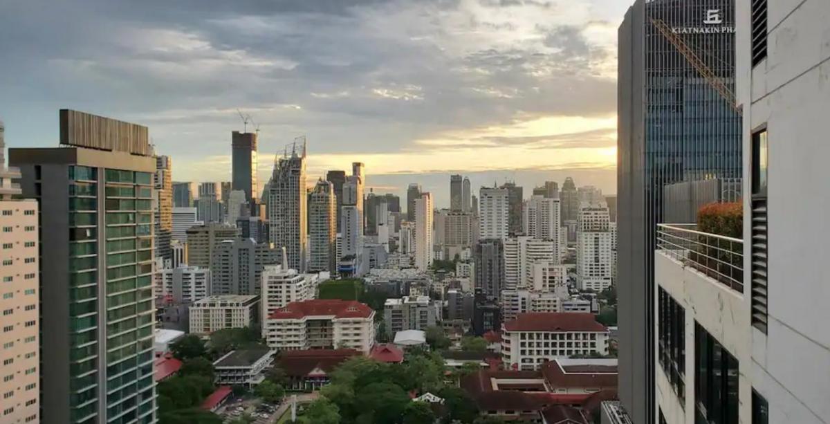 ให้เช่าคอนโดสุขุมวิท อโศก ทองหล่อ : 28/01/2026, เช่าคอนโด Supalai Premier Place Asoke 1 ห้องนอน 56 ตรม. ใจกลางอโศก ราคาเพียง 26,000 บาท/เดือน พร้อมสิ่งอำนวยความสะดวกครบครัน!