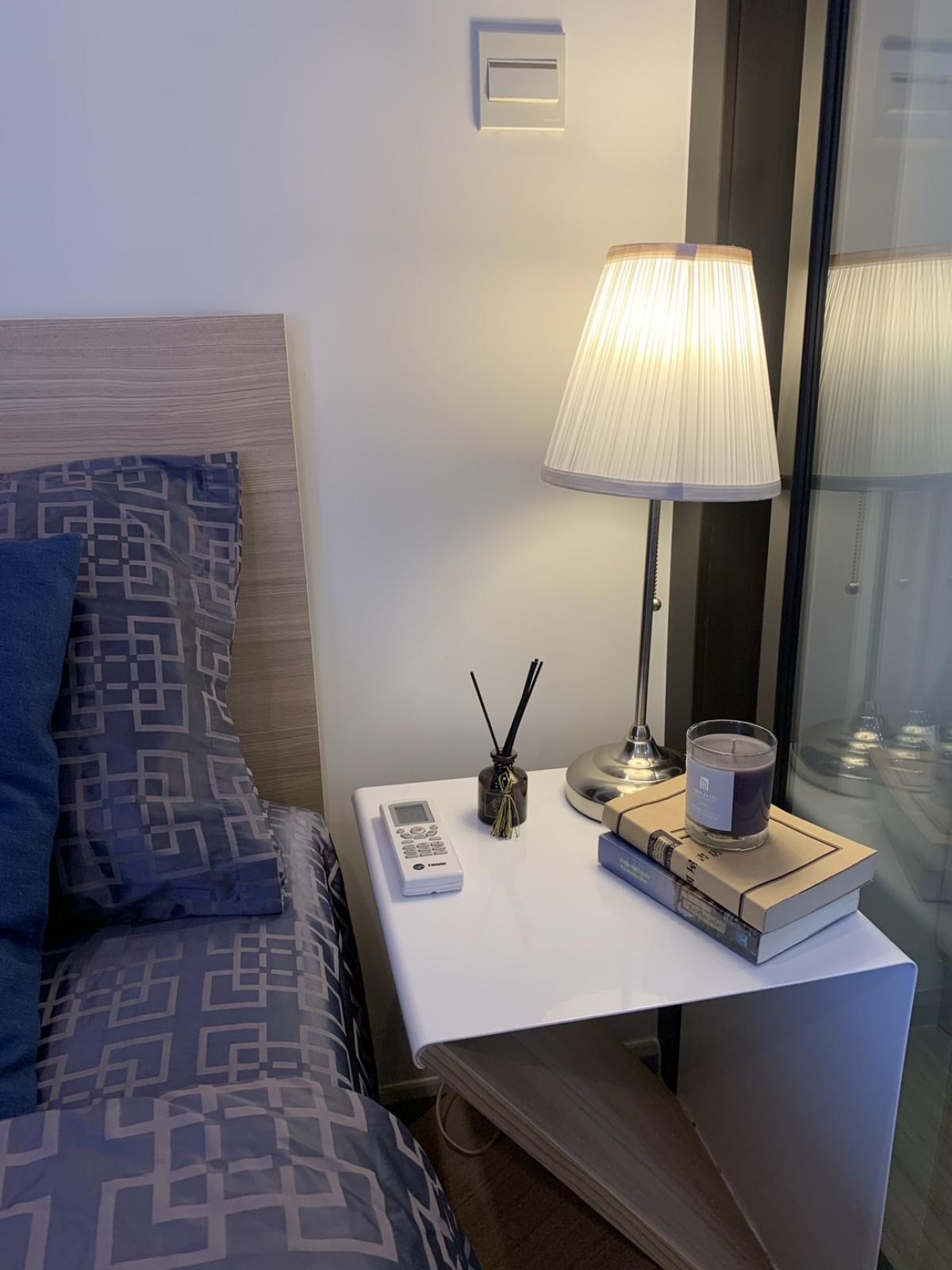 For SaleCondoSapankwai,Jatujak : Condo in the heart of Chatuchak! Just a 1-minute walk to BTS/MRT with complete amenitiesAffordable price of 3.7 million, 28 sq.m. ready to move in immediately!