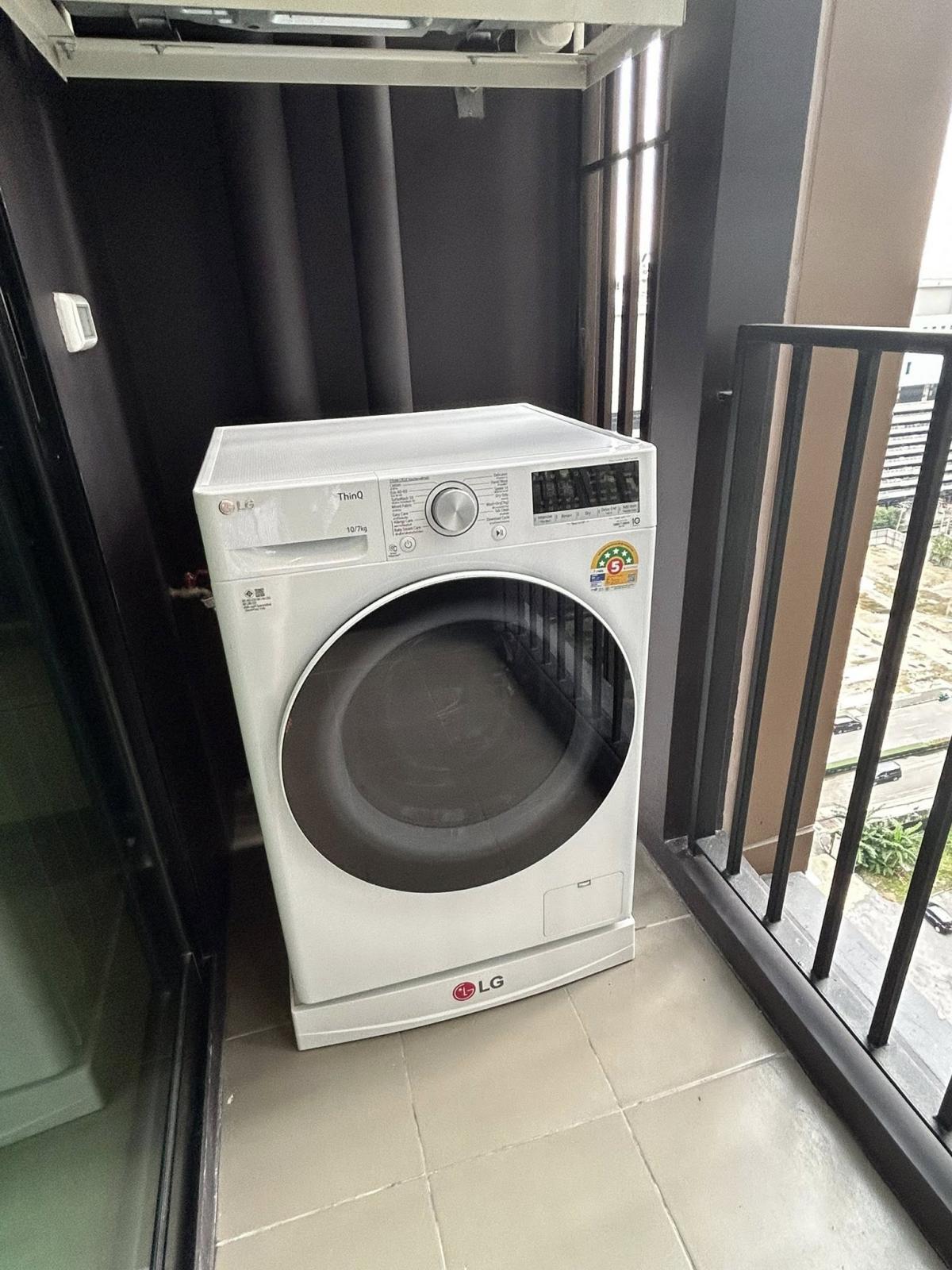 ให้เช่าคอนโดพระราม 9 เพชรบุรีตัดใหม่ RCA : 28/01/2026, คอนโดใหม่พร้อมอยู่! Nue District R9 ใกล้ MRT พระราม 9 1 ห้องนอน 21,000 บ./ด. สิ่งอำนวยความสะดวกรครบครัน!