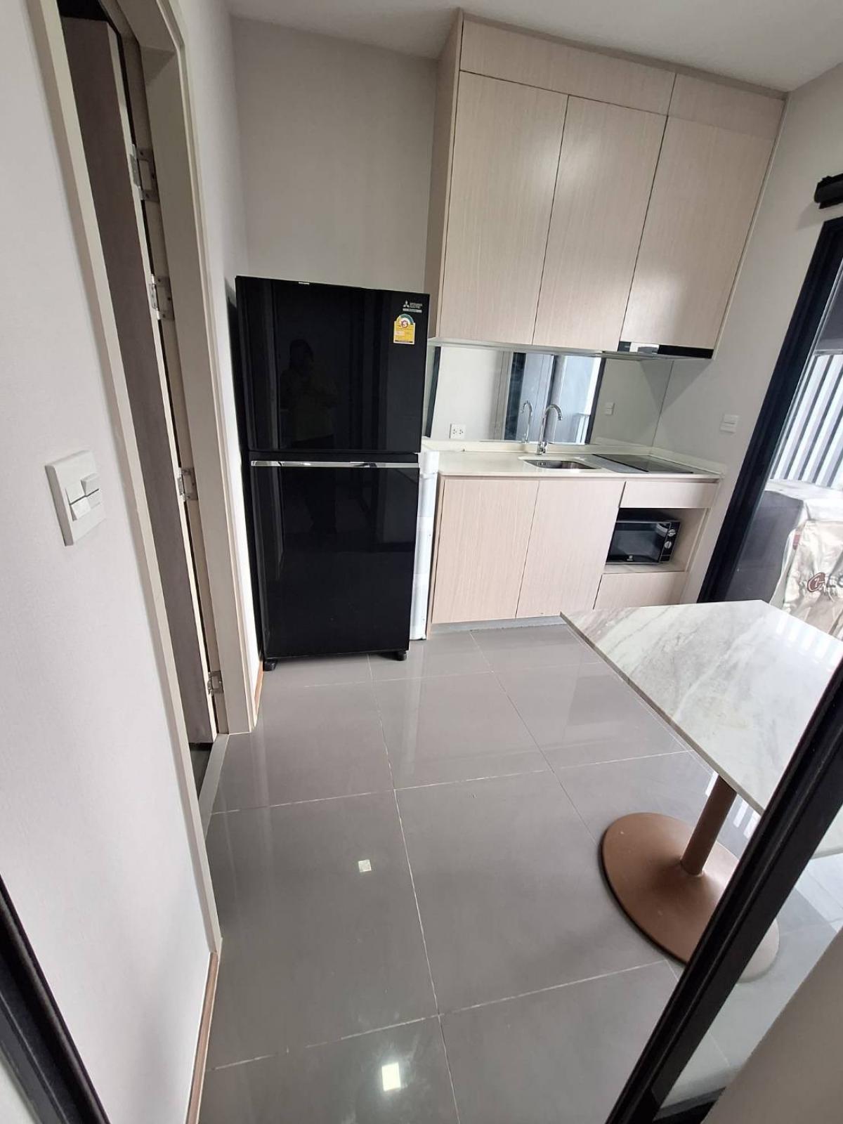 ให้เช่าคอนโดรามคำแหง หัวหมาก : 12/02/2026, เช่าคอนโด Metris Rama9 Ramkhamhaeng 1 นอน 18,000 บาท/ด. ใกล้ BTS/MRT พระโขนง พร้อมสิ่งอำนวยความสะดวกครบครัน!