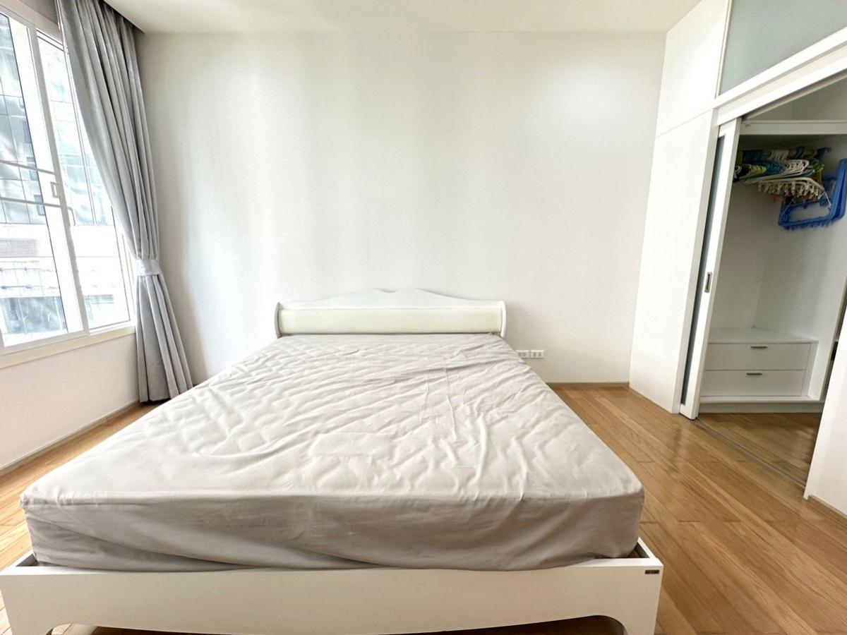 ขายคอนโดสุขุมวิท อโศก ทองหล่อ : 03/04/2026, รวมค่าโอนคอนโด 1 ห้องนอน โครงการ 39 by Sansiri ใจกลางพร้อมพงษ์ 
ราคา 7.99 ลบ. ใกล้ BTS เดินทางสะดวก พร้อมสิ่งอำนวยความสะดวกครบครัน! 0642748883