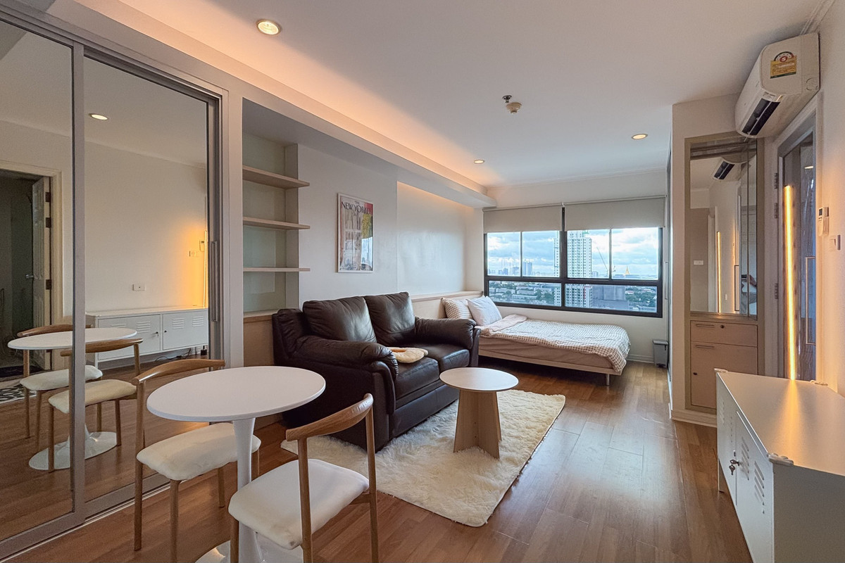 For SaleCondoSapankwai,Jatujak : Beautiful room, high floor Fully furnished, very good price!!⭐Lumpini Place Phahol - Sapankhwai (Lumpini Place Phahon - Saphan Khwai)