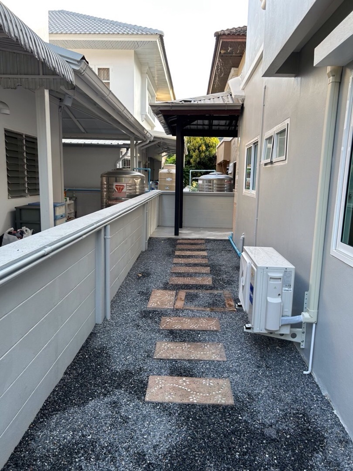 HouseMin Buri, Romklao : 2-story detached house for rent, Perfect Place Village, Ramkhamhaeng 164, Bangkok.