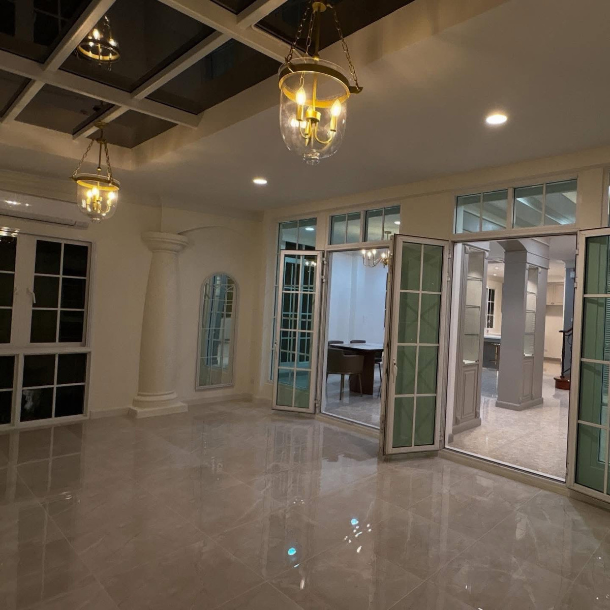 ให้เช่าบ้านลาดกระบัง สุวรรณภูมิ : บ้านเดี่ยวให้เช่า 🔥 Golden Nakara 🔥 3 ห้องนอน 4 ห้องน้ำ บ้านรีโนเวทใหม่ ใกล้ มอเตอร์เวย์