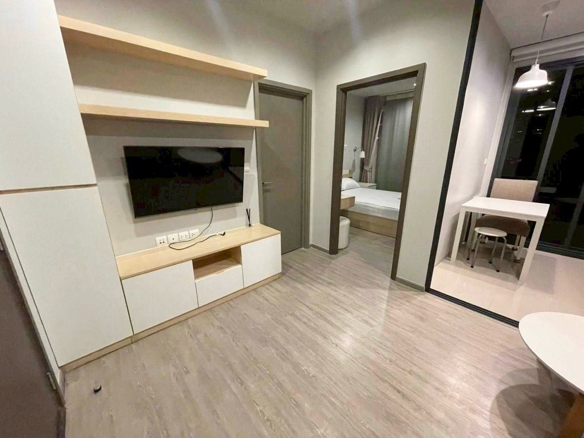 For RentCondoBang Sue, Wong Sawang, Tao Pun : @condocurator📍For rent The Line Wongsawang, fully furnished. There is a washing machine [PM4417]