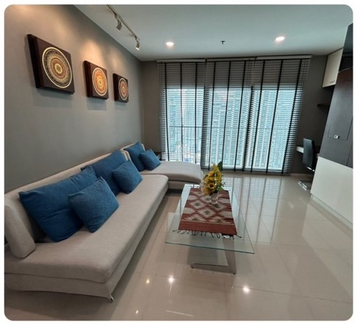 ให้เช่าคอนโดสุขุมวิท อโศก ทองหล่อ : ให้เช่า โนเบิล รีมิกซ์ ชั้นสูง วิวเมือง ห้องสวย ราคาดีมาก 