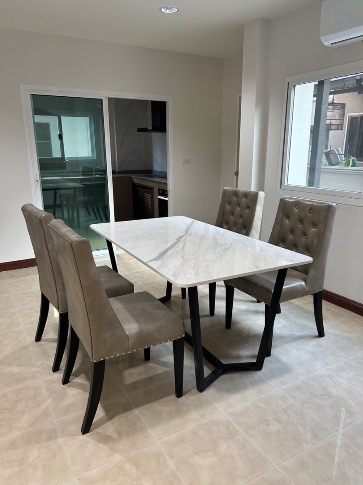 HouseMin Buri, Romklao : 2-story detached house for rent, Perfect Place Village, Ramkhamhaeng 164, Bangkok.