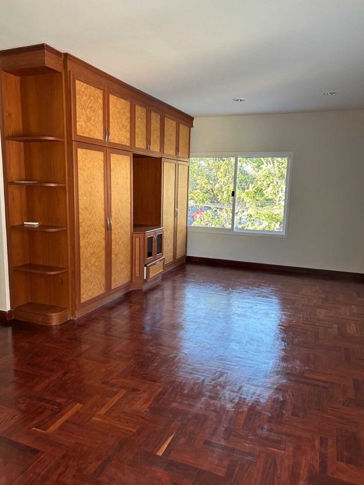 HouseMin Buri, Romklao : 2-story detached house for rent, Perfect Place Village, Ramkhamhaeng 164, Bangkok.