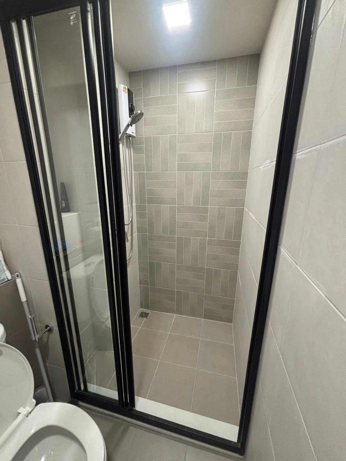 For RentCondoRamkhamhaeng, Hua Mak : For Rent 🔥 dcondo Calm Ramkhamhaeng 40 🔥 Fully furnished and equipped with appliances. Near MRT Orange Line.