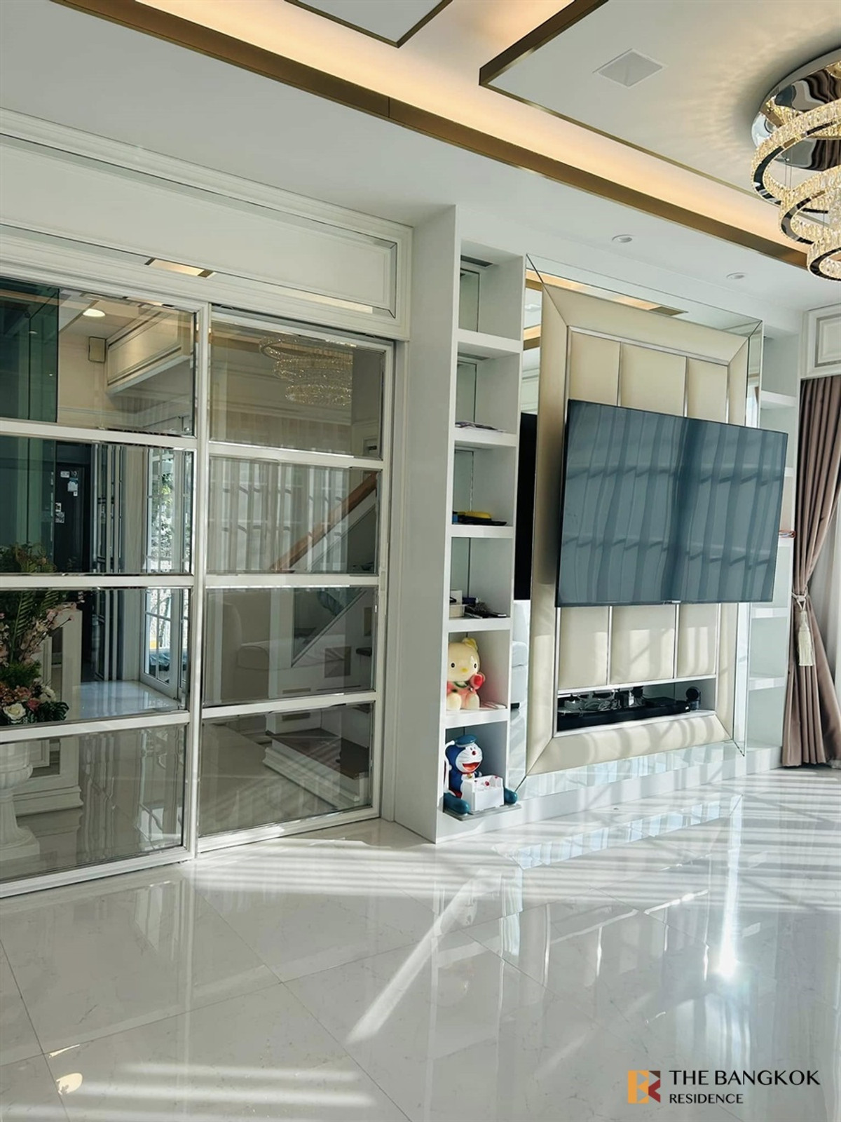 For RentThaphra, Talat Phlu, Wutthakat :  Golden Neo Sathorn 🏠 Modern Twin House Near Sathorn & ICONSIAM 🌟 