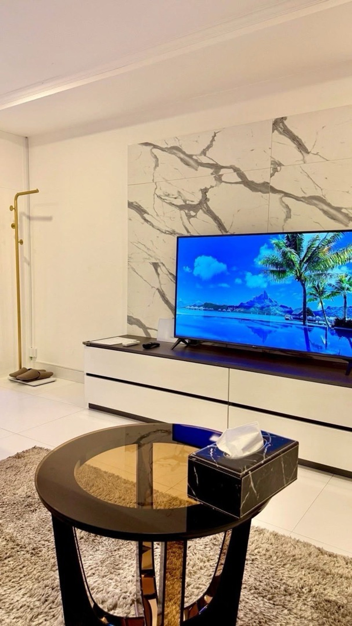 ให้เช่าคอนโดนานา : 🔮ให้เช่าคอนโด The Trendy สุขุมวิท 13🔮