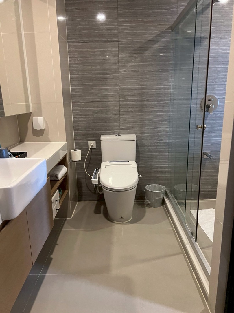 For RentCondoSriracha Laem Chabang Ban Bueng : 🔥Rent Now🔥 Knightsbridge The Ocean Sriracha, located on Sukhumvit Road, fully furnished and ready to move in.