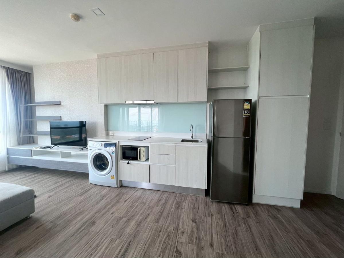 ให้เช่าคอนโดศรีราชา แหลมฉบัง บ้านบึง : 🔥เช่าด่วน🔥ไนท์บริดจ์ ดิ โอเชี่ยน ศรีราชา ติดถนนสุขุมวิท เฟอร์นิเจอร์ครบ พร้อมเข้าอยู่