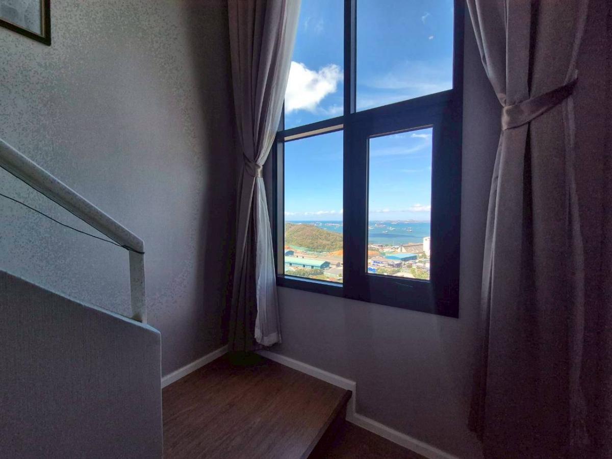 For RentCondoSriracha Laem Chabang Ban Bueng : 🔥Rent Now🔥 Notting Hill Laem Chabang-Sriracha, near Kasetsart University Sriracha Campus. Fully furnished and ready to move in.