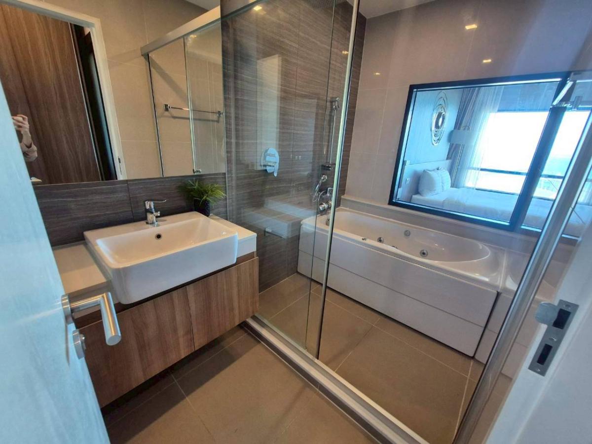 For RentCondoSriracha Laem Chabang Ban Bueng : 🔥Rent Now🔥 Notting Hill Laem Chabang-Sriracha, near Kasetsart University Sriracha Campus. Fully furnished and ready to move in.