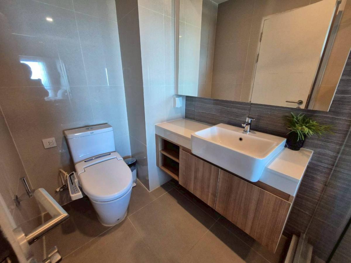 For RentCondoSriracha Laem Chabang Ban Bueng : 🔥Rent Now🔥 Notting Hill Laem Chabang-Sriracha, near Kasetsart University Sriracha Campus. Fully furnished and ready to move in.