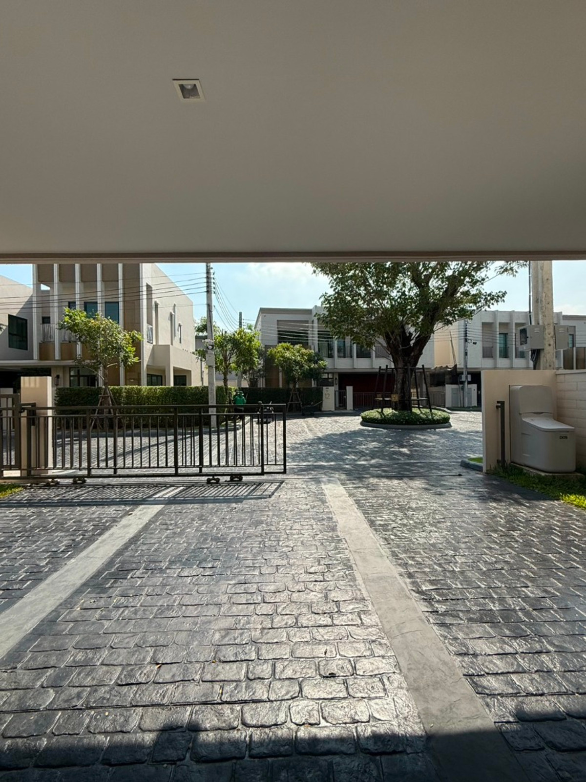 ขายบ้านบางนา แบริ่ง ลาซาล : 🔥 LIMITED POSSESSION | “The Best Deal“ ส่วนลดประวัติศาสตร์  👑 Exclusive Privilege พร้อมเอกสิทธิ์ความเป็นส่วนตัวสูงสุดเพียง 40 ยูนิตเท่านั้น