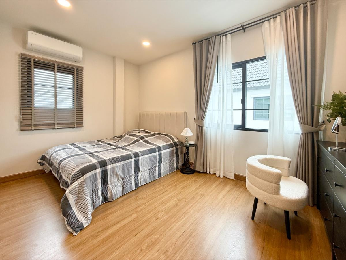 ขายบ้านบางนา แบริ่ง ลาซาล : 🔥 Rare Possession!  ดีลลับที่นักลงทุนระดับ High-End ต้องครอบครอง