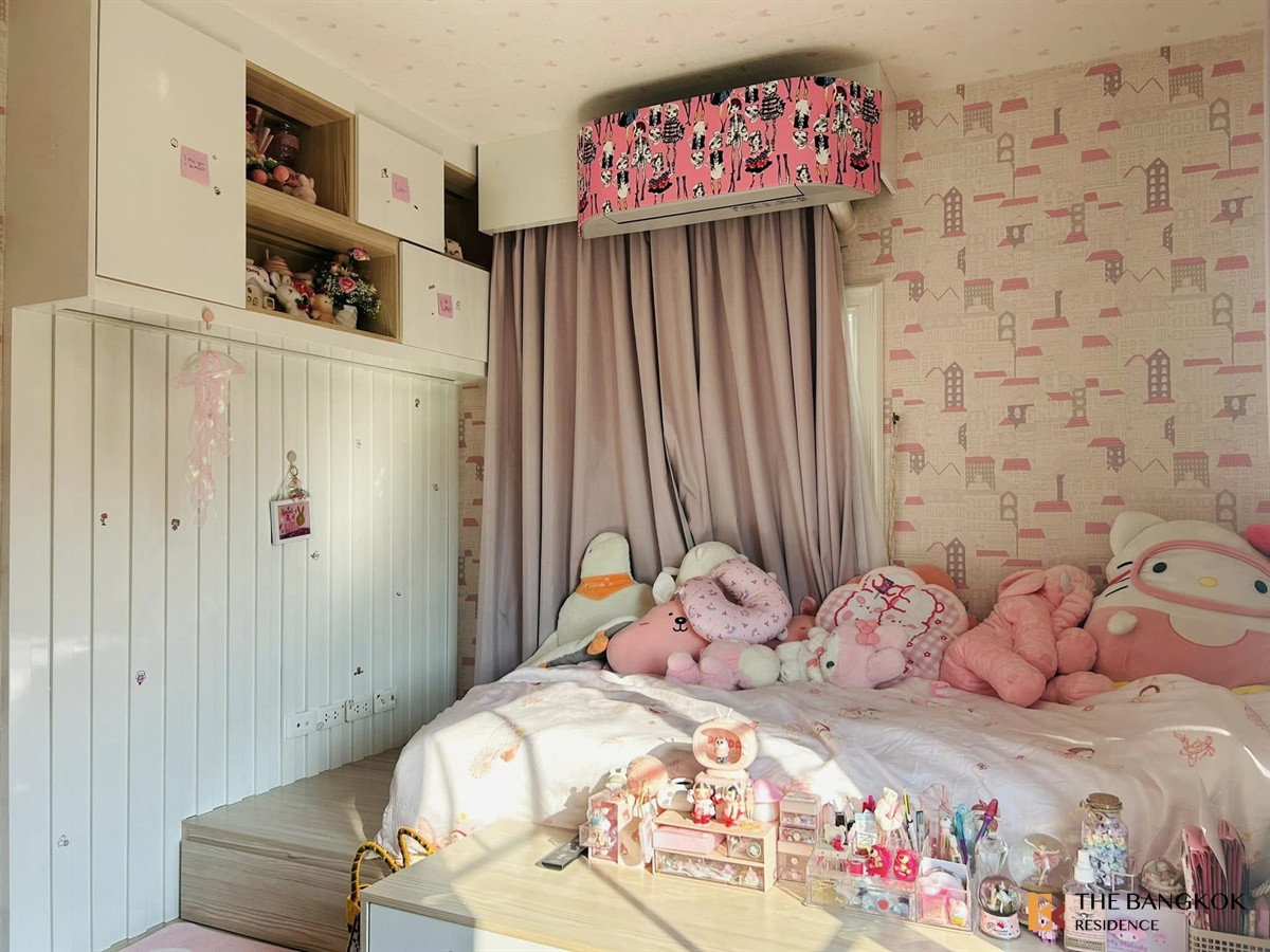 For RentThaphra, Talat Phlu, Wutthakat :  Golden Neo Sathorn 🏠 Modern Twin House Near Sathorn & ICONSIAM 🌟 