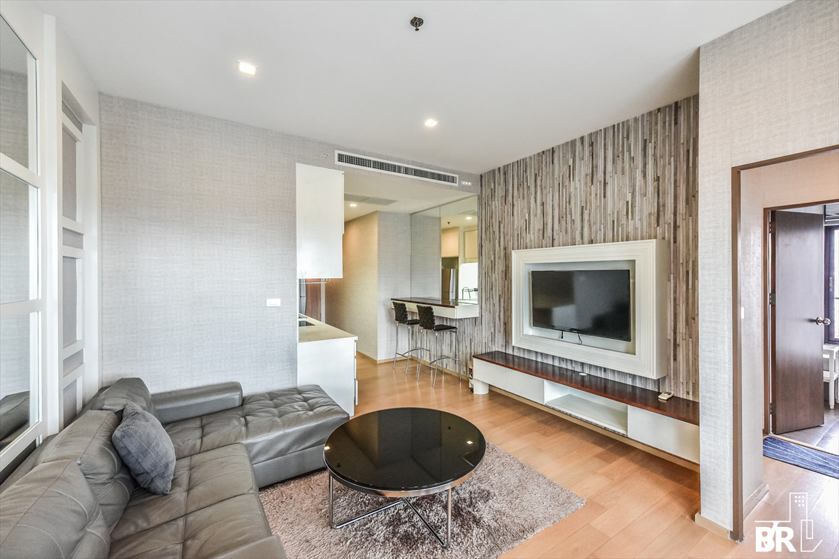 For RentCondoRatchathewi,Phayathai : 🎉Rent - Large Room!✨Noble Revent - 1 Bed 1 Bath | 52.00 sq.m. | 28K/month ⭐️call 📞Boss(Tsuko) | 095-717-2357