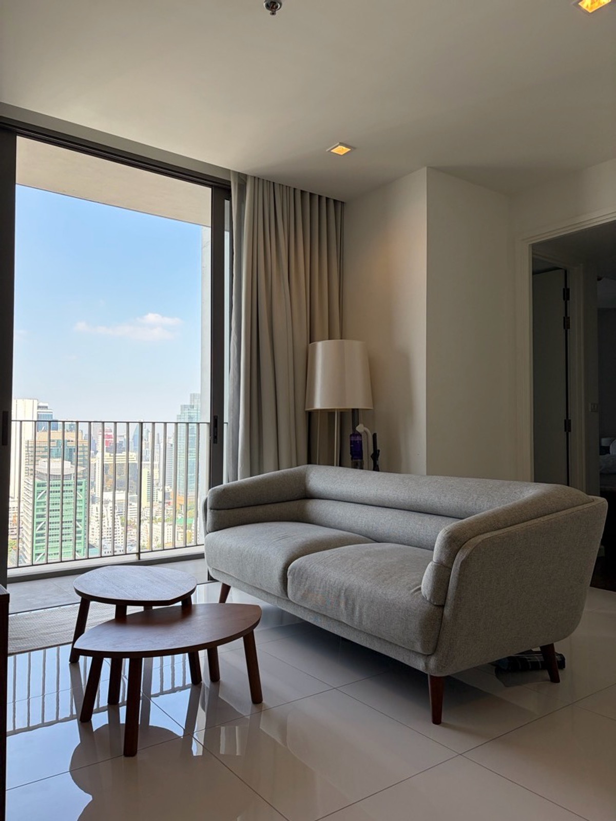 ขายคอนโดสาทร นราธิวาส : ขาย นารา9 คอนโด 2 ห้องนอน ชั้นสูง ทิศดี วิวสวย