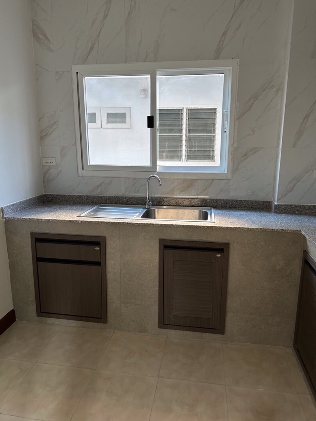 HouseMin Buri, Romklao : 2-story detached house for rent, Perfect Place Village, Ramkhamhaeng 164, Bangkok.